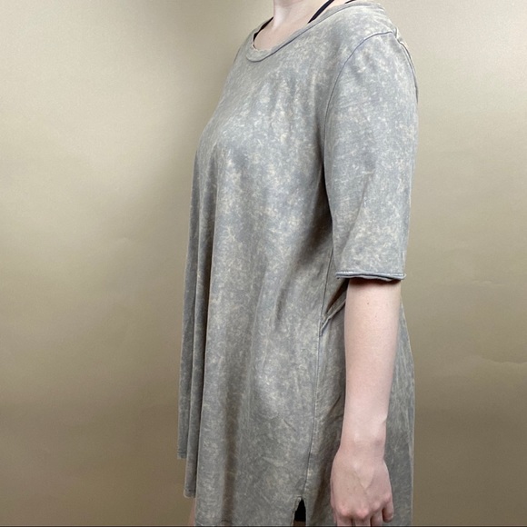 Oversized boyfriend 80’s acid wash t shirt - Picture 3 of 7